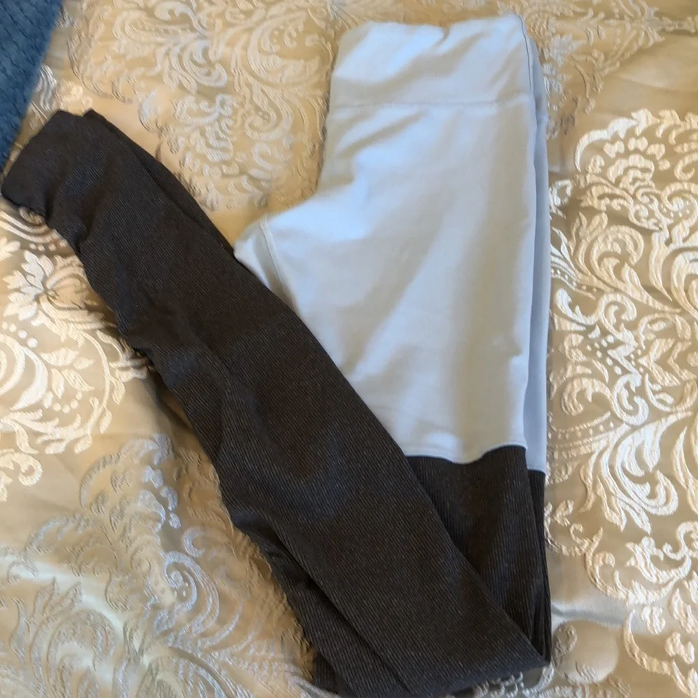 ALO Leggings Size